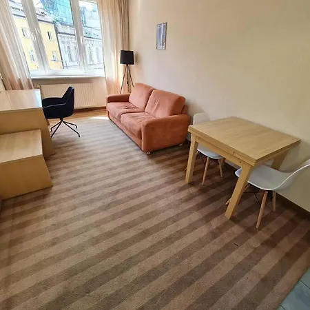 Appartement 10q - Z6 304 *